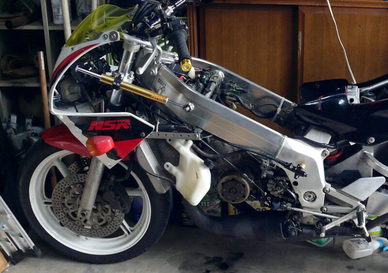 ホンダ「NSR250R SP」［MC21］歴史解説｜2500台限定