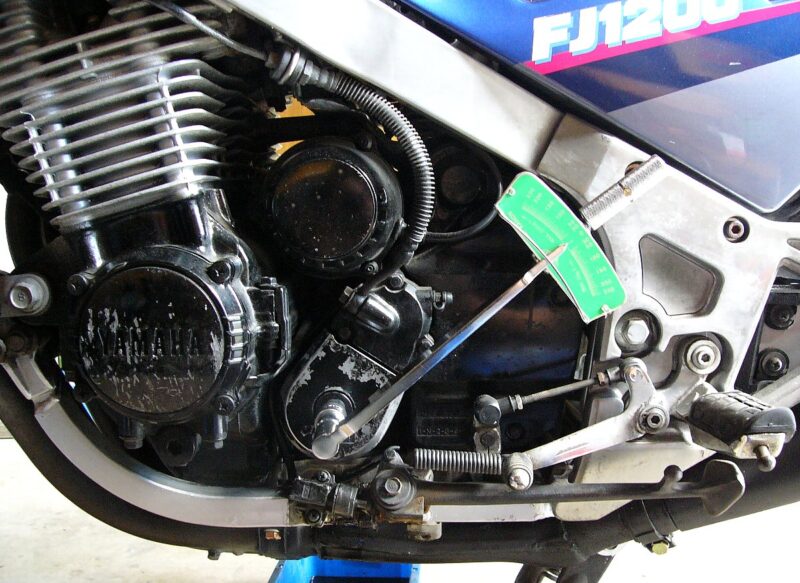 FJ1200オイルエレメント交換